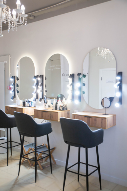 Работы салона по архитектуре бровей